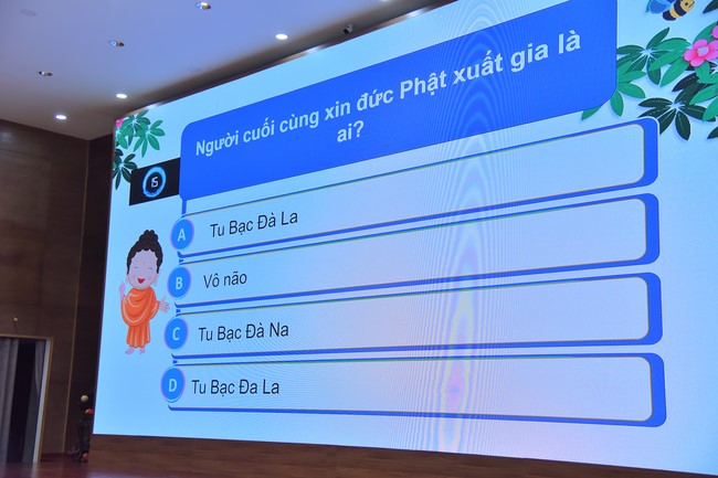 The 4th Program Pagoda Bell's Ring on the Buddha Birthday