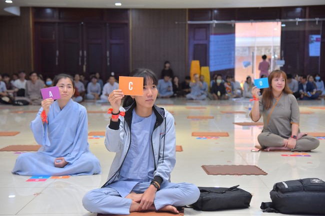 The 4th Program Pagoda Bell's Ring on the Buddha Birthday