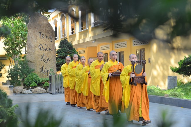 Wedding Ceremony at the pagoda