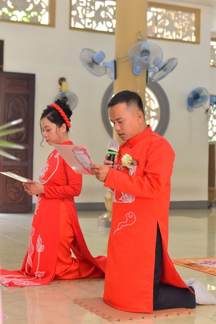Wedding Ceremony at the pagoda