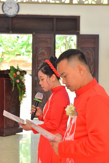 Wedding Ceremony at the pagoda