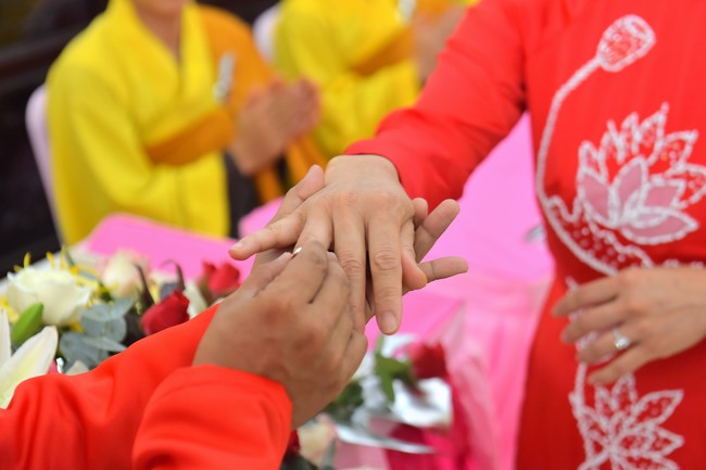 Wedding Ceremony at the pagoda