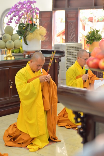 Wedding Ceremony at the pagoda