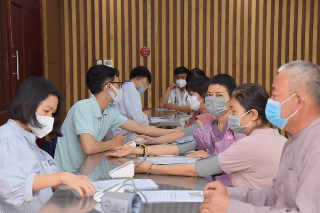 Community program Purification of body- mind, Guiding proactive health care in accordance with the nature