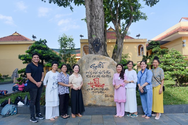 Community program Purification of body- mind, Guiding proactive health care in accordance with the nature