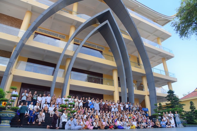 Community program Purification of body- mind, Guiding proactive health care in accordance with the nature