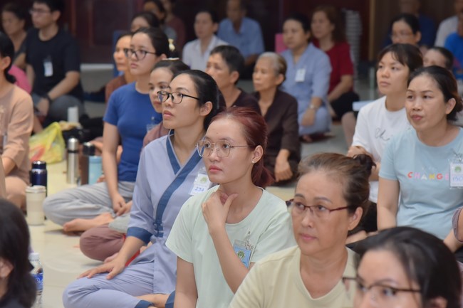 Community program Purification of body- mind, Guiding proactive health care in accordance with the nature