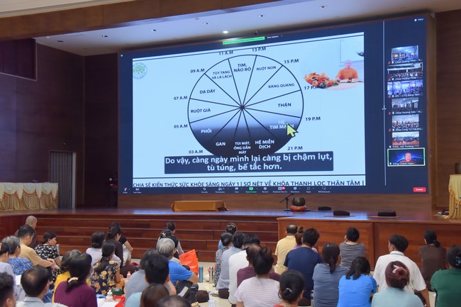 Community program Purification of body- mind, Guiding proactive health care in accordance with the nature