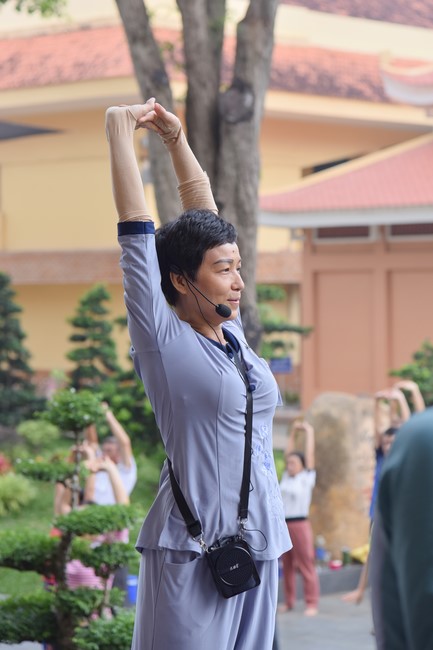 Community program Purification of body- mind, Guiding proactive health care in accordance with the nature