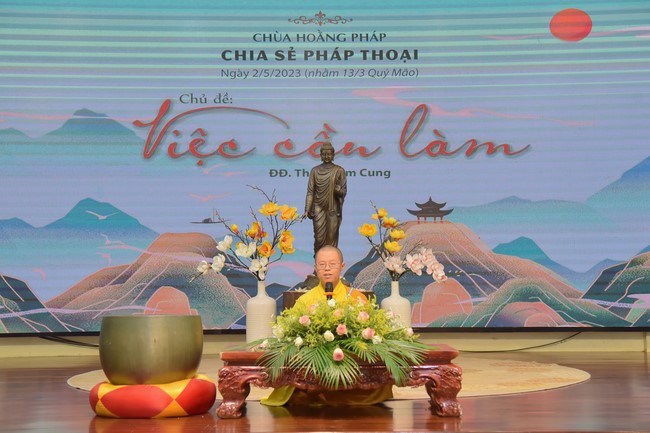 Dharma talks about Things to do in the 4th day practice.