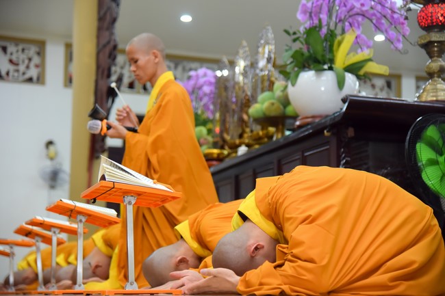 Repentance ceremony on March 14th, Year of the Cat