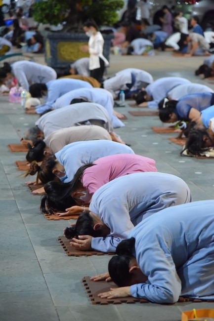 Repentance ceremony on March 14th, Year of the Cat