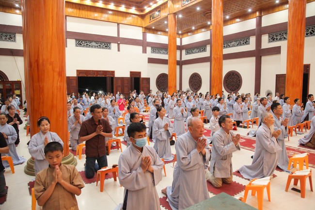 Repentance ceremony on March 14th, Year of the Cat at Giai Lam Temple – Ha Tinh