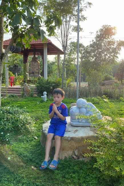 Repentance ceremony on March 14th, Year of the Cat at Suoi Phap Pagoda, Tay Ninh