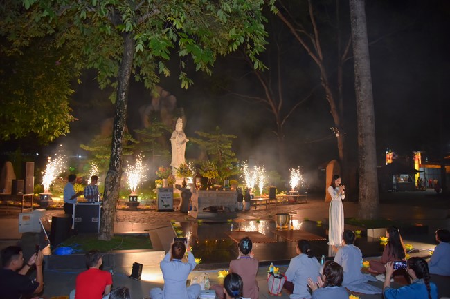 Repentant ceremony for the names of Bodhisattva Avalokitesvara