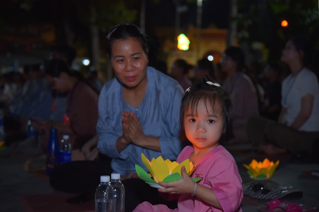 Repentant ceremony for the names of Bodhisattva Avalokitesvara