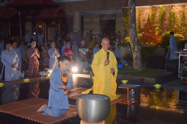 Repentant ceremony for the names of Bodhisattva Avalokitesvara