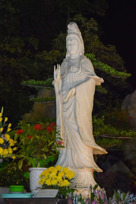 Repentant ceremony for the names of Bodhisattva Avalokitesvara