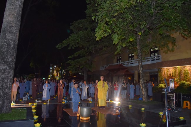 Repentant ceremony for the names of Bodhisattva Avalokitesvara