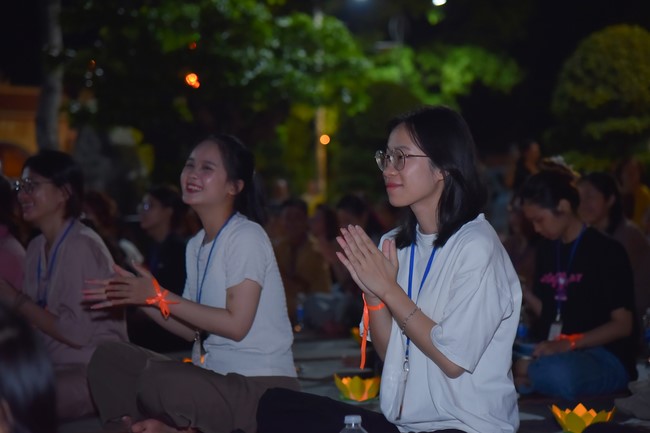 Repentant ceremony for the names of Bodhisattva Avalokitesvara