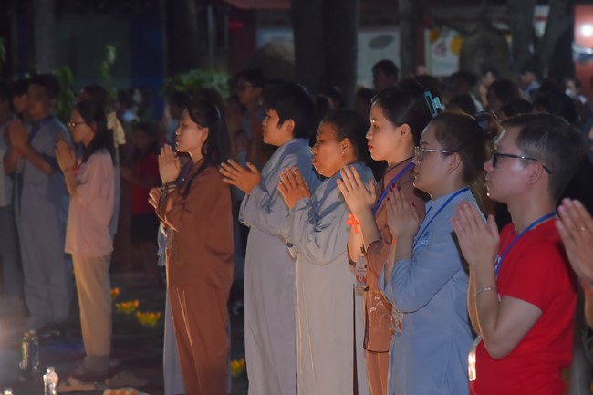 Repentant ceremony for the names of Bodhisattva Avalokitesvara
