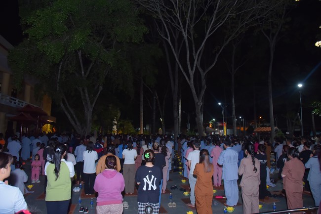 Repentant ceremony for the names of Bodhisattva Avalokitesvara