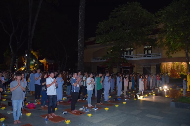 Repentant ceremony for the names of Bodhisattva Avalokitesvara