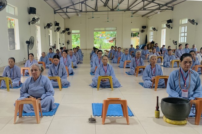One - Day Practice at Dong Cao pagoda, Thanh Hoa
