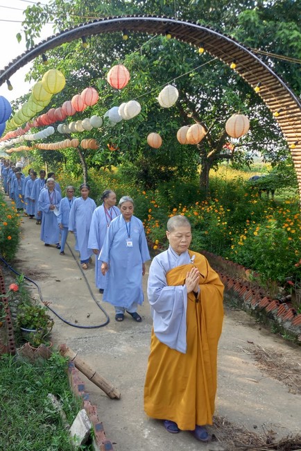 One - Day Practice at Dong Cao pagoda, Thanh Hoa