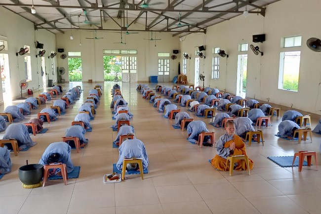 One - Day Practice at Dong Cao pagoda, Thanh Hoa