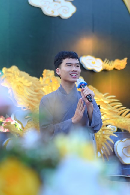 “Compassion is the Reason to Live Retreat of Nhan Sinh Club.