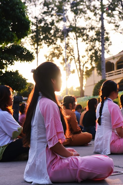 “Compassion is the Reason to Live Retreat of Nhan Sinh Club.