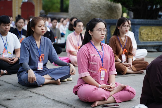 “Compassion is the Reason to Live Retreat of Nhan Sinh Club.