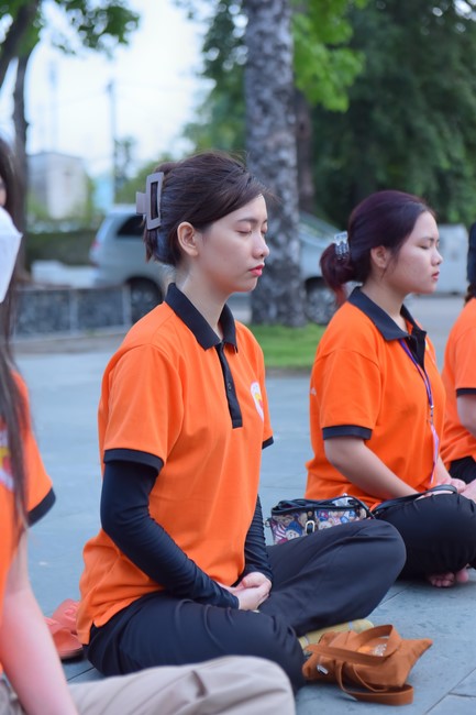 “Compassion is the Reason to Live Retreat of Nhan Sinh Club.