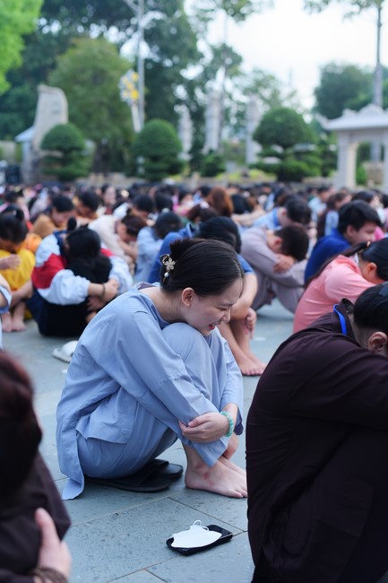 “Compassion is the Reason to Live Retreat of Nhan Sinh Club.