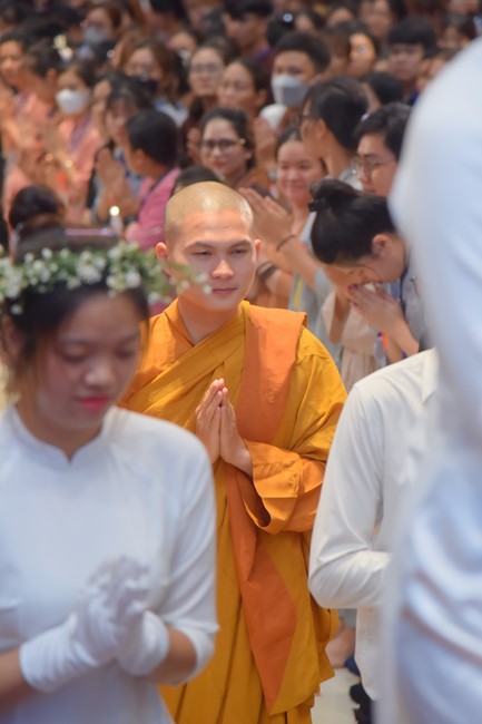 “Compassion is the Reason to Live Retreat of Nhan Sinh Club.