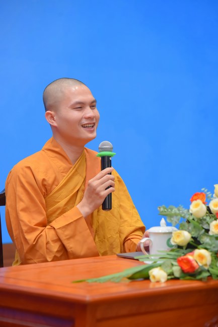 “Compassion is the Reason to Live Retreat of Nhan Sinh Club.