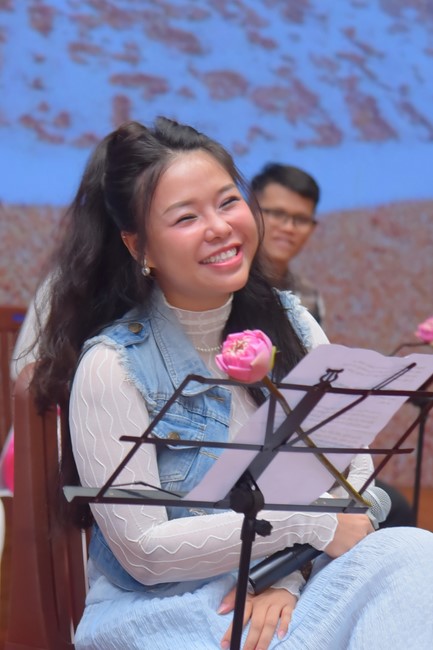 “Compassion is the Reason to Live Retreat of Nhan Sinh Club.