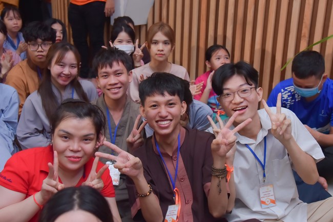 “Compassion is the Reason to Live Retreat of Nhan Sinh Club.