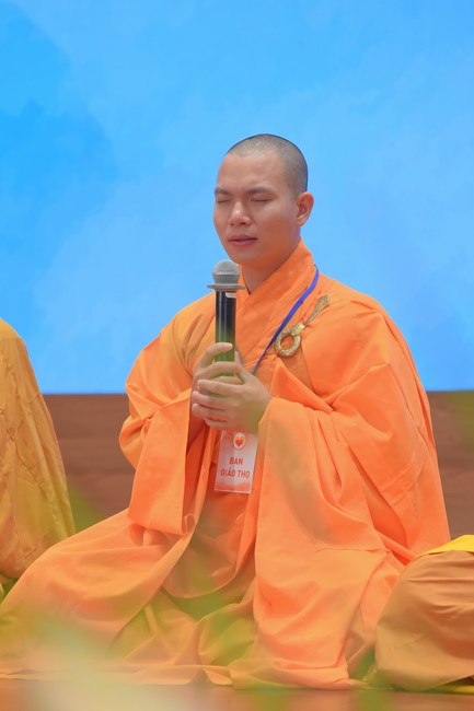 “Compassion is the Reason to Live Retreat of Nhan Sinh Club.