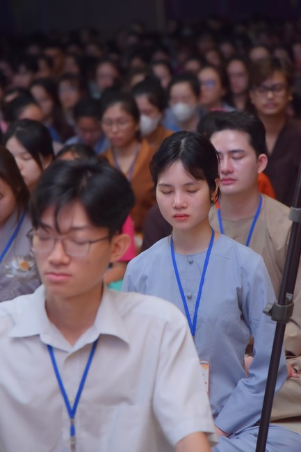 “Compassion is the Reason to Live Retreat of Nhan Sinh Club.