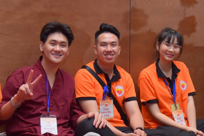 “Compassion is the Reason to Live Retreat of Nhan Sinh Club.