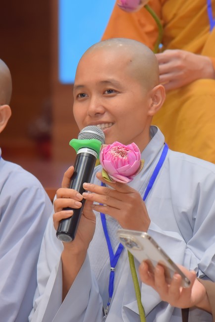 “Compassion is the Reason to Live Retreat of Nhan Sinh Club.