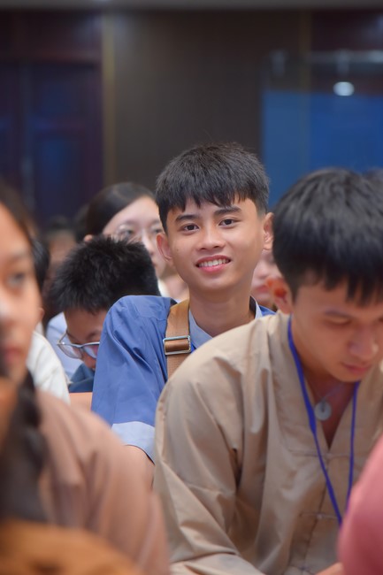 “Compassion is the Reason to Live Retreat of Nhan Sinh Club.