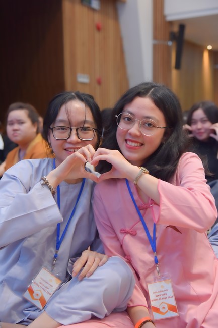 “Compassion is the Reason to Live Retreat of Nhan Sinh Club.