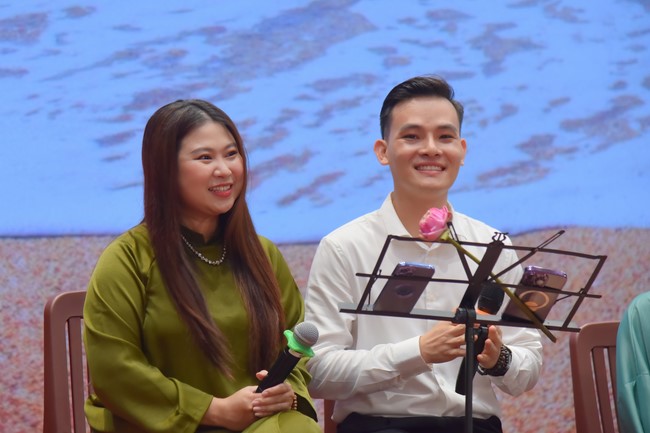 “Compassion is the Reason to Live Retreat of Nhan Sinh Club.