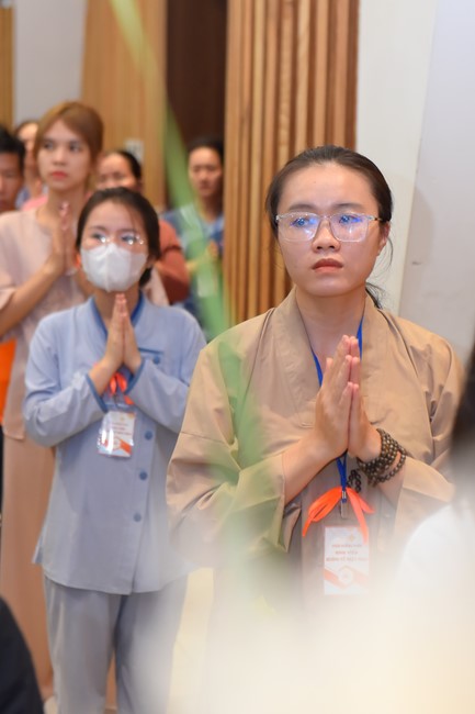 “Compassion is the Reason to Live Retreat of Nhan Sinh Club.