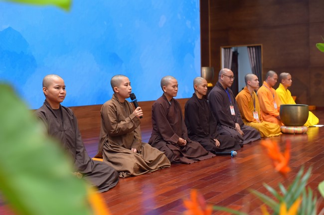 “Compassion is the Reason to Live Retreat of Nhan Sinh Club.