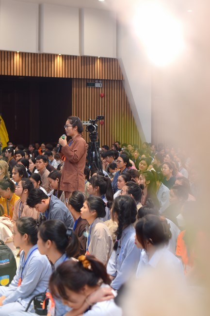 “Compassion is the Reason to Live Retreat of Nhan Sinh Club.