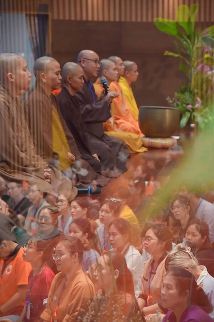 “Compassion is the Reason to Live Retreat of Nhan Sinh Club.